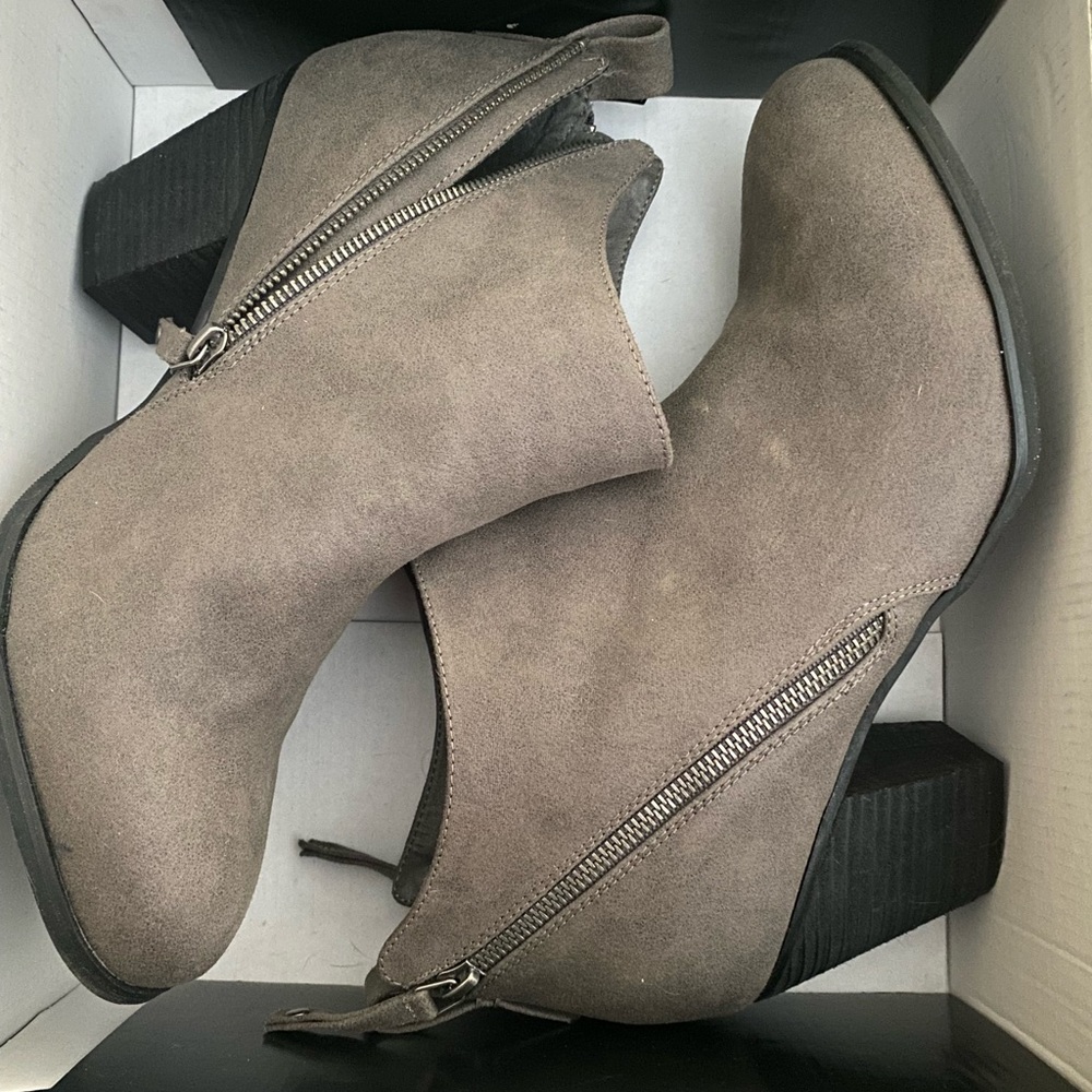 Torrid Grey faux suede side zip ankle heel booties